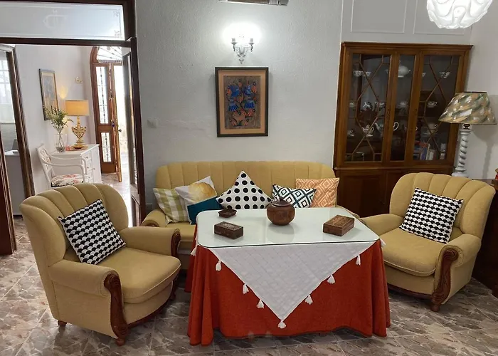 La Casa De Abuelos *