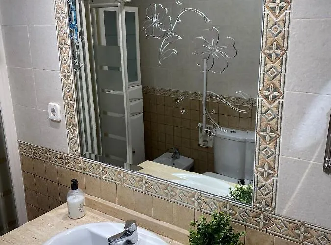 La Casa De Abuelos Hotel *
